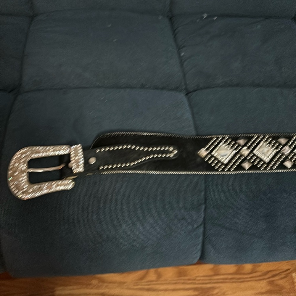 Brand New 2.25 wide belt by Rod’s Western wear. cowhide belt